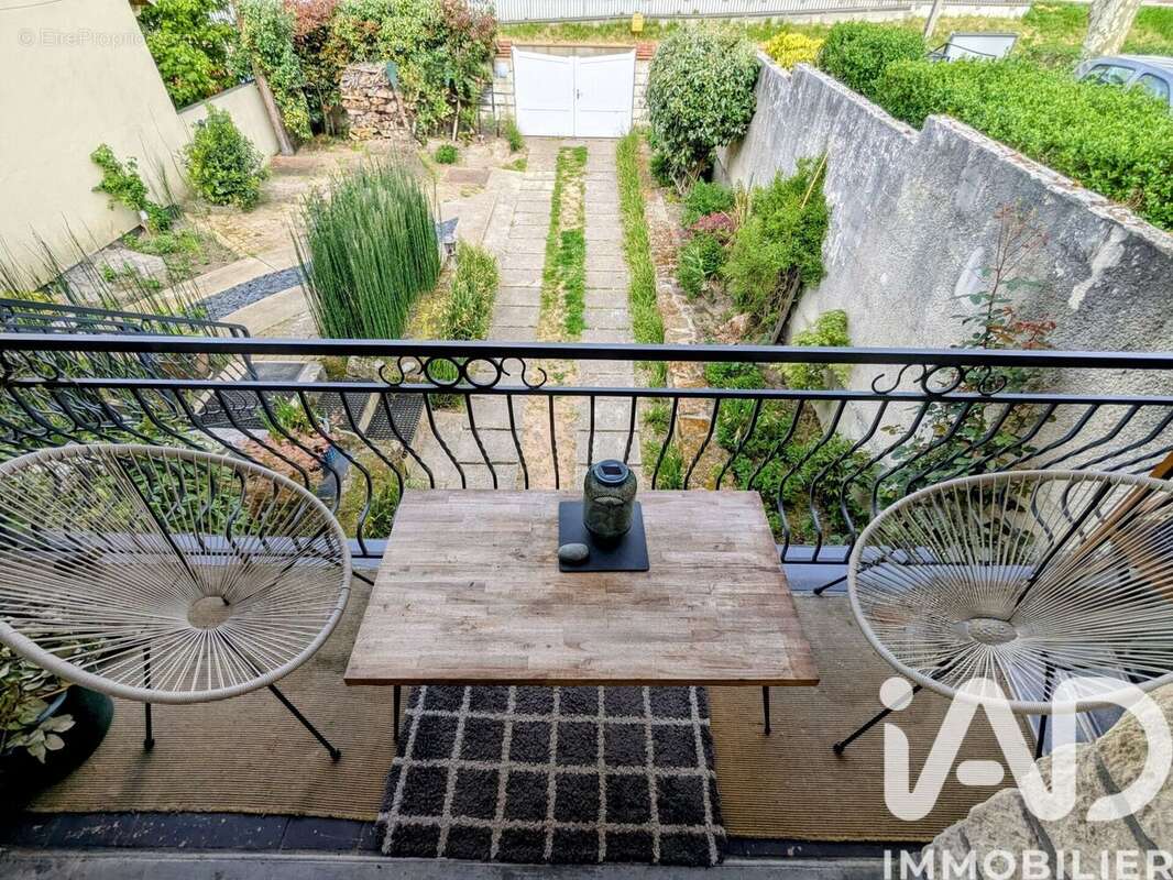 Maison 70 m² à Saint-Prix  - photo 9