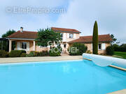 Maison à BOISSET-LES-MONTROND