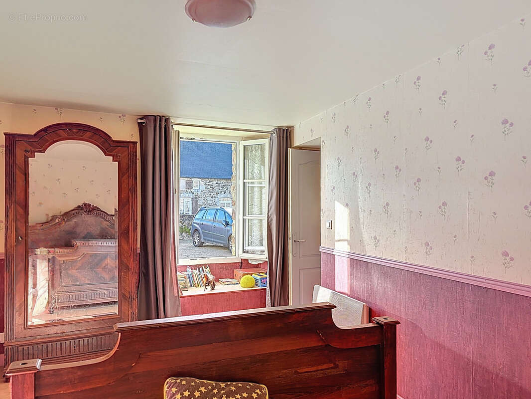 Maison à NEUFMESNIL