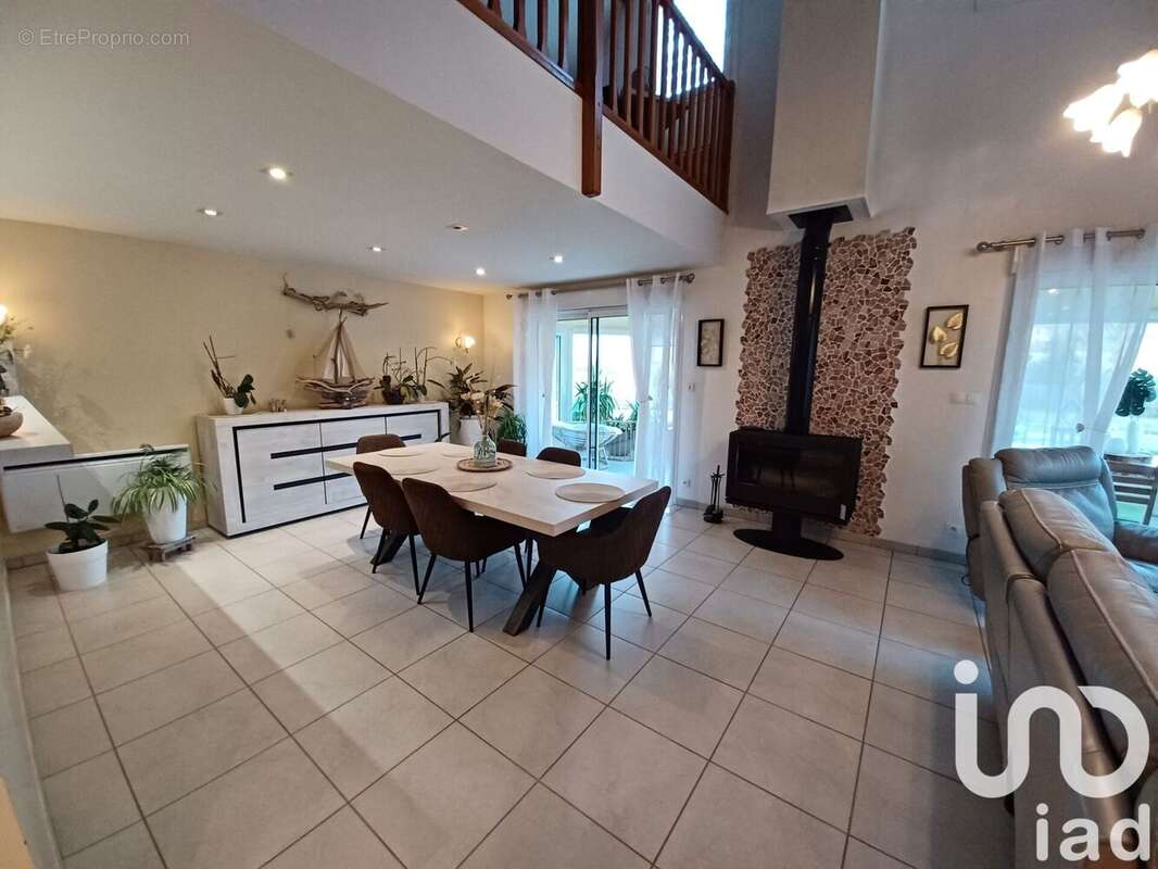 Photo 5 - Maison à HESMOND