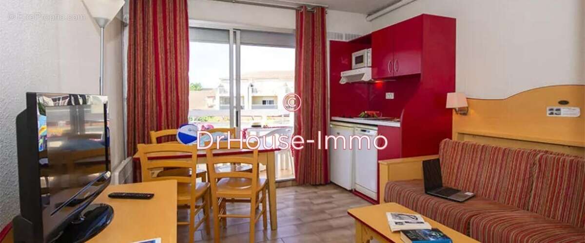 Appartement à MAUGUIO