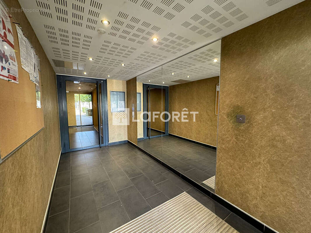 Appartement à CHENNEVIERES-SUR-MARNE