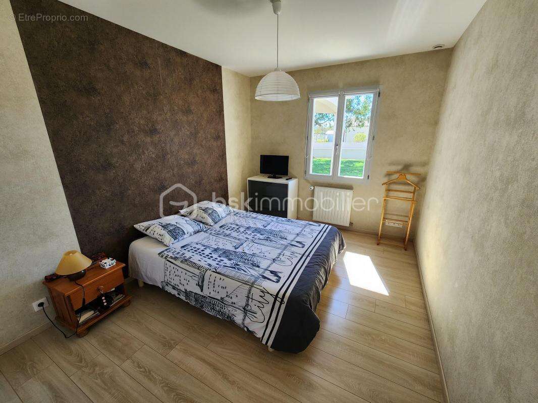 Maison à SAINT-GELAIS