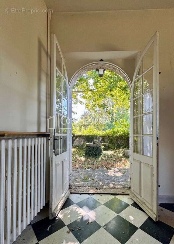 Propriete pernes les fontaines - photo 50