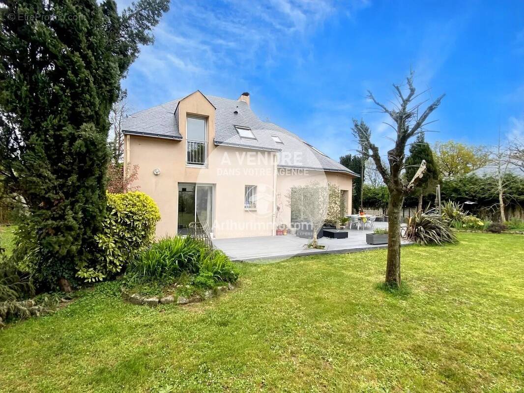 Maison à TREILLIERES