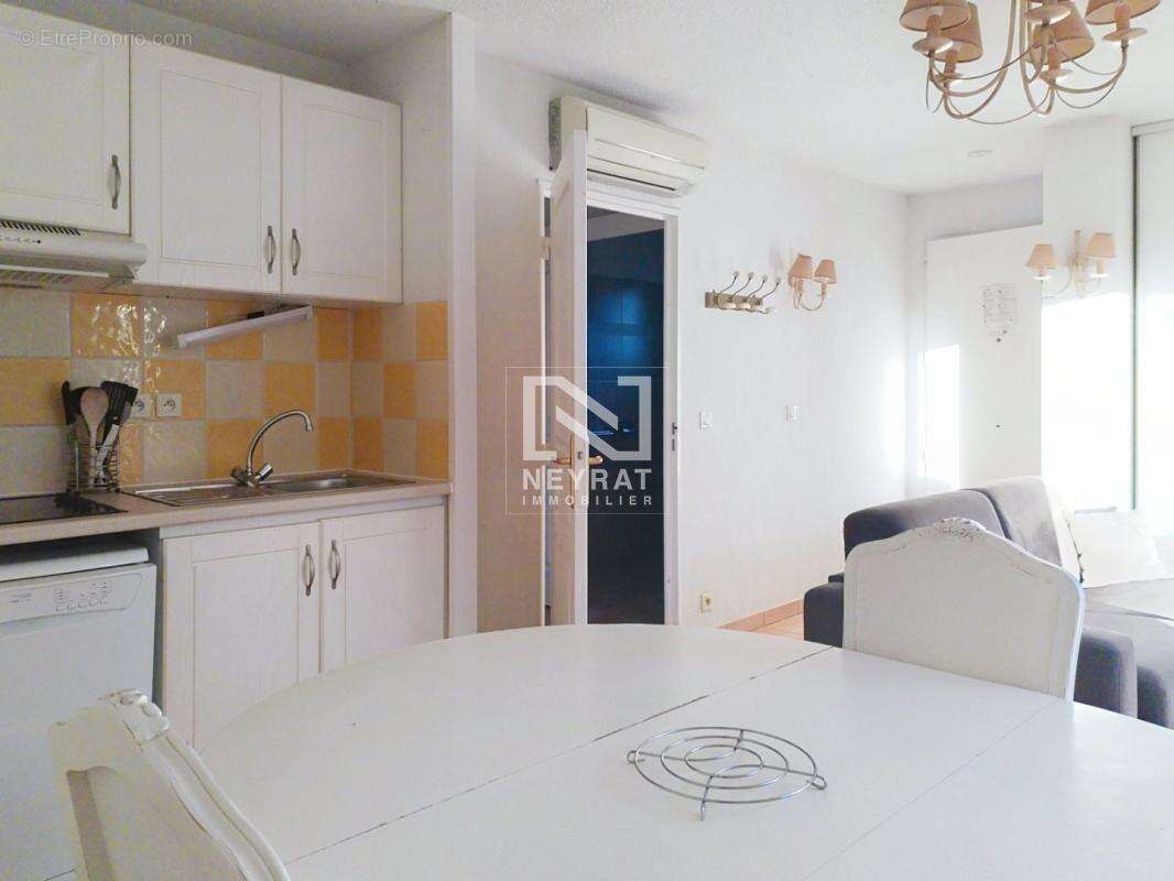 Appartement à MONTAUROUX