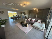 Maison à LES MONTILS