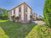 Maison à ESTISSAC