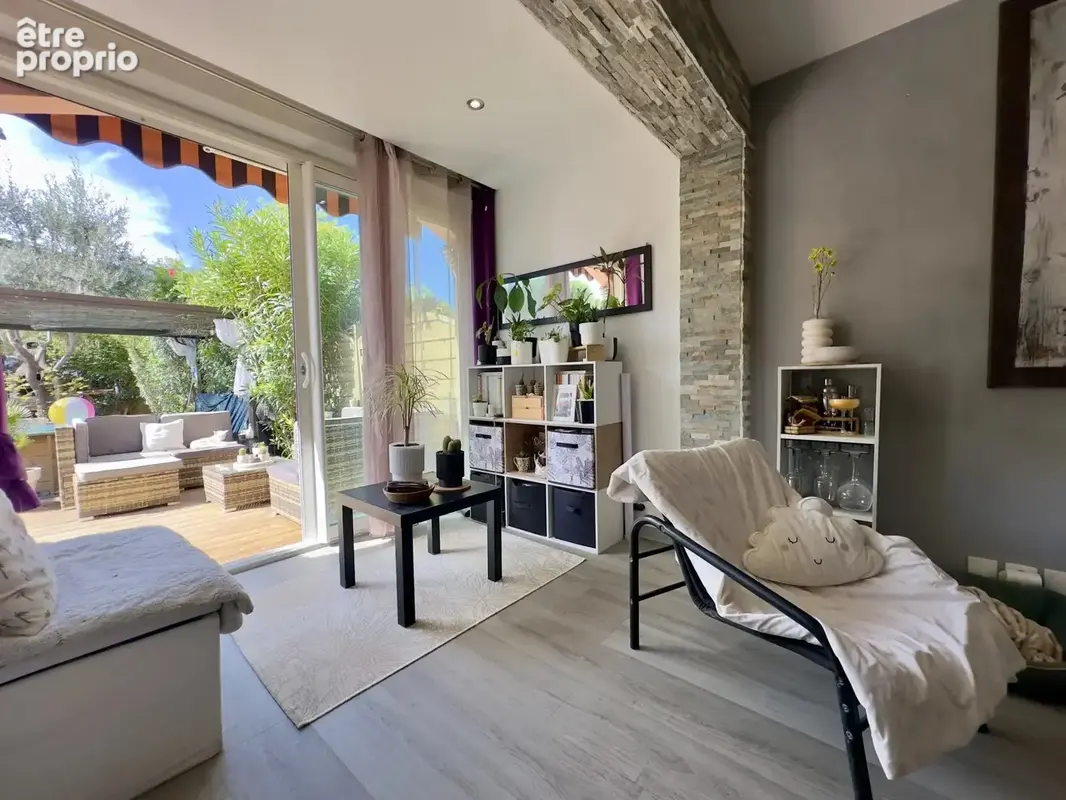 Villeneuve-loubet – studio avec jardin, terrasse & piscine - photo 14
