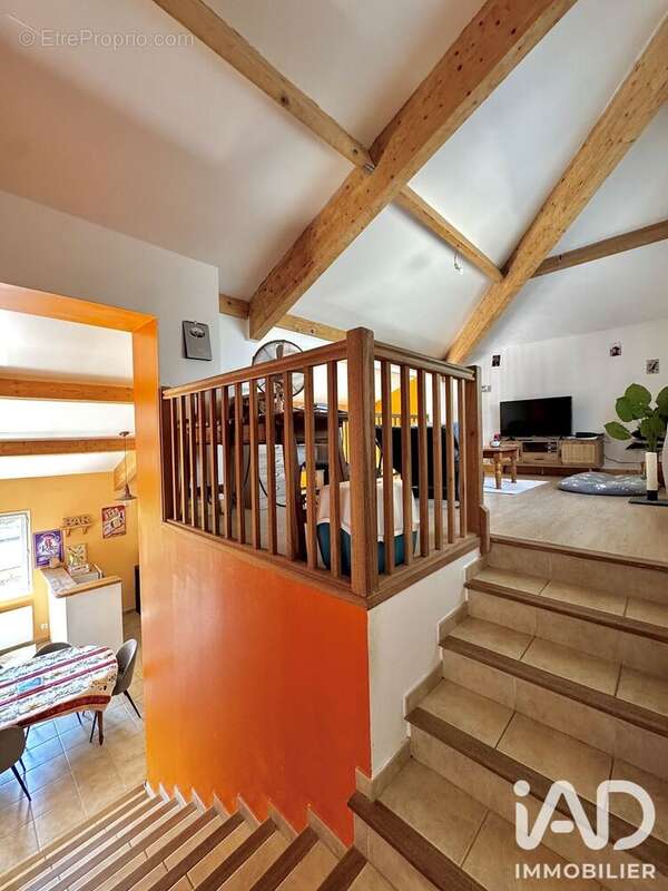 Maison 112 m² à Sauzet  - photo 9