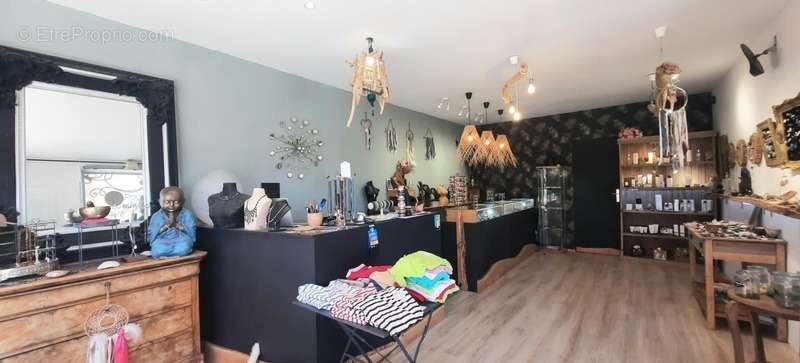 Commerce à SAINT-PIERRE-D&#039;OLERON