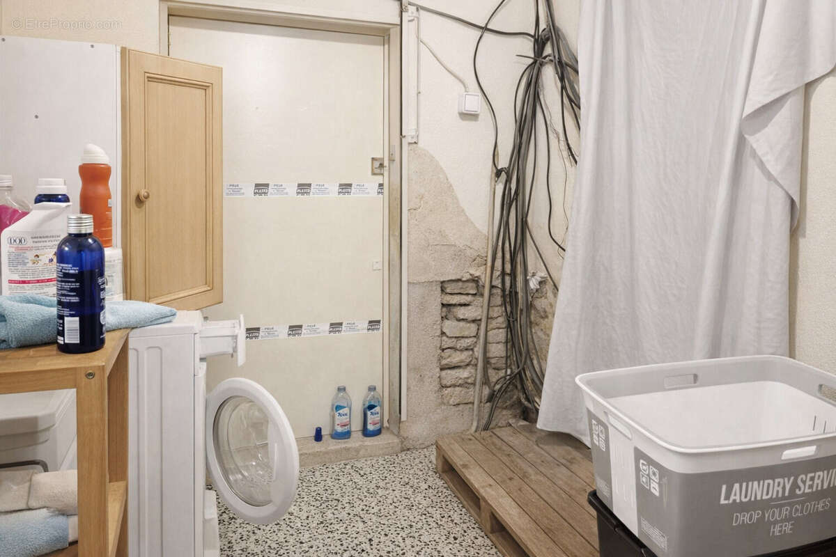 Maison à SAINT-GERVAIS-EN-VALLIERE