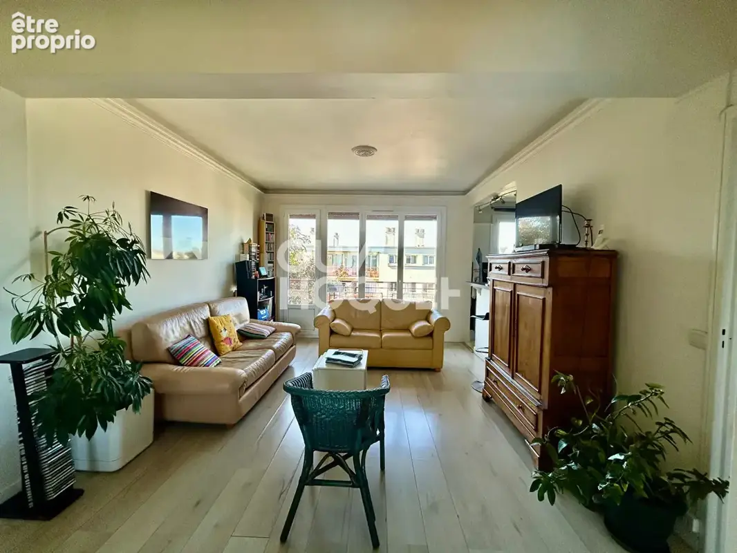Appartement à LE PERREUX-SUR-MARNE