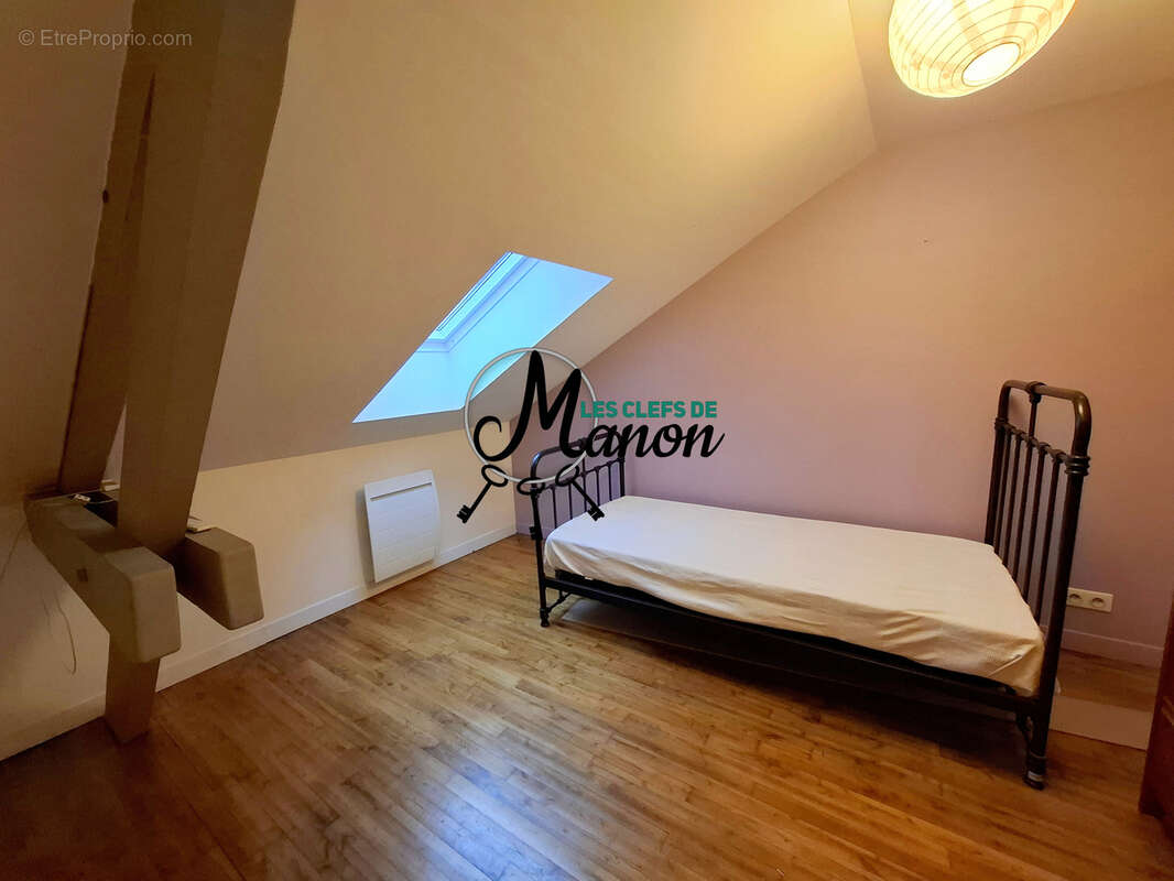 Maison à BESSINES-SUR-GARTEMPE