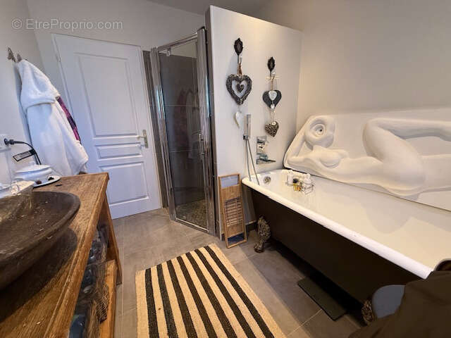 Maison à SAINT-AIGULIN