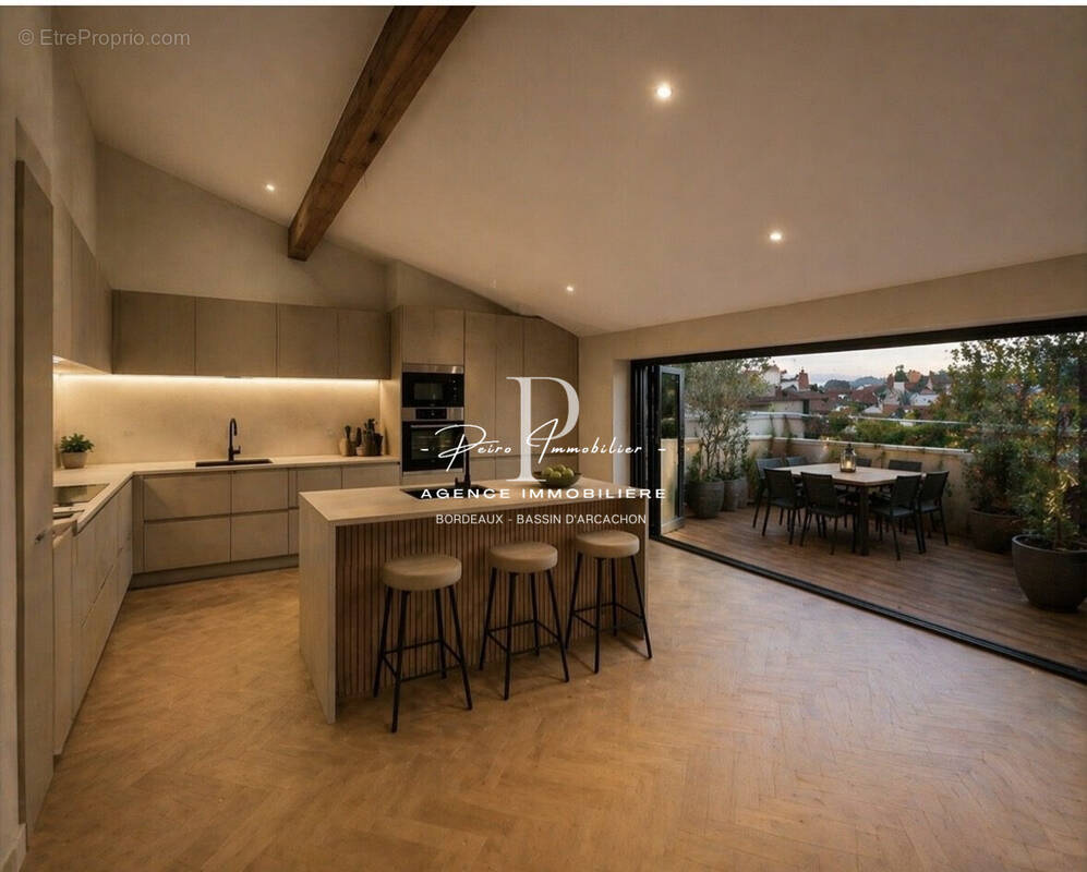Appartement à BORDEAUX