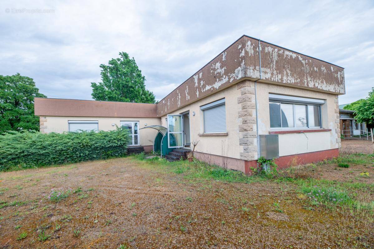 Appartement à CHARNAY-LES-MACON