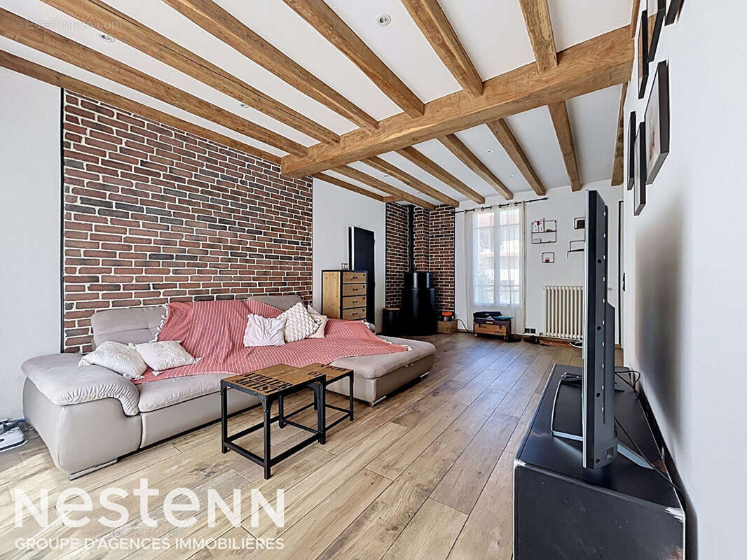 Charmante maison familiale de 85 m² avec sous-sol total et grand garage - photo 5