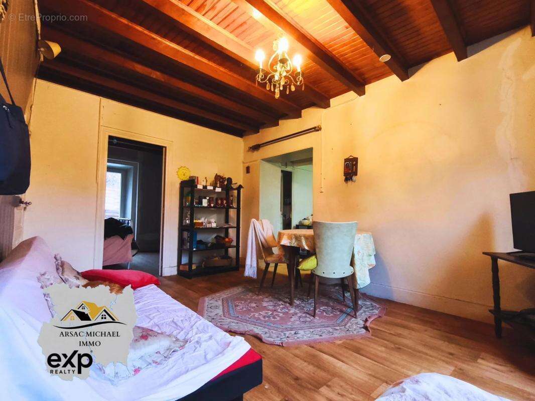 Maison à SAINT-GERMAIN-L&#039;HERM