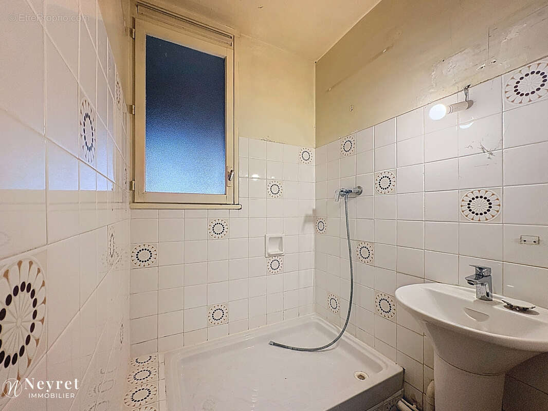 Appartement à BRON