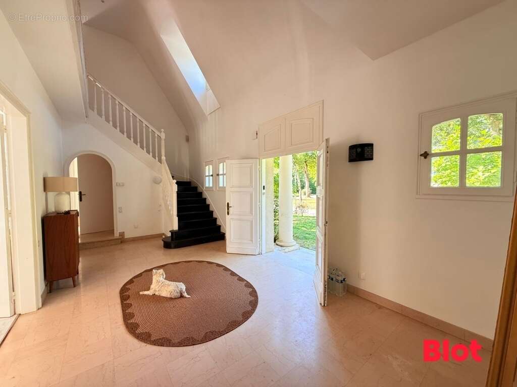 Maison à VERN-SUR-SEICHE