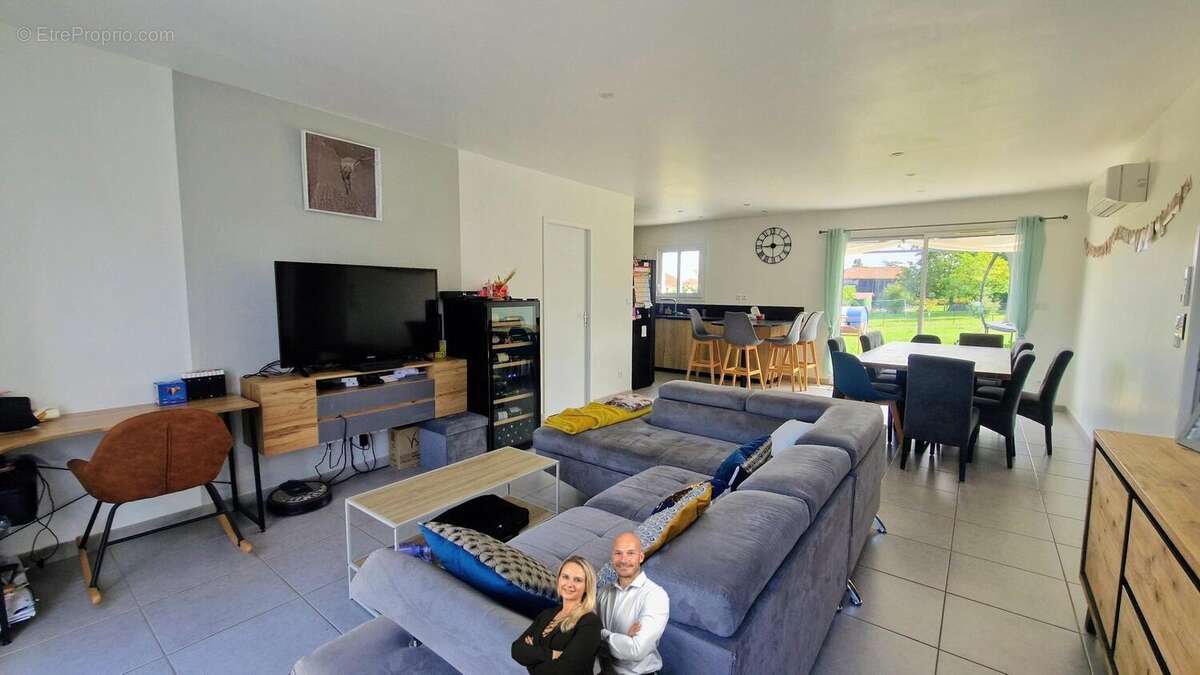 Photo 6 - Maison à GALAPIAN