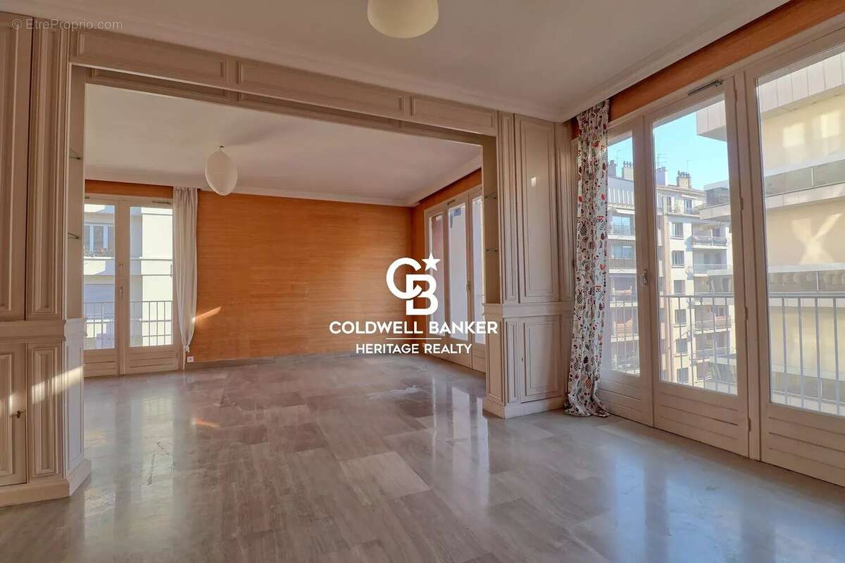 Appartement à LYON-6E