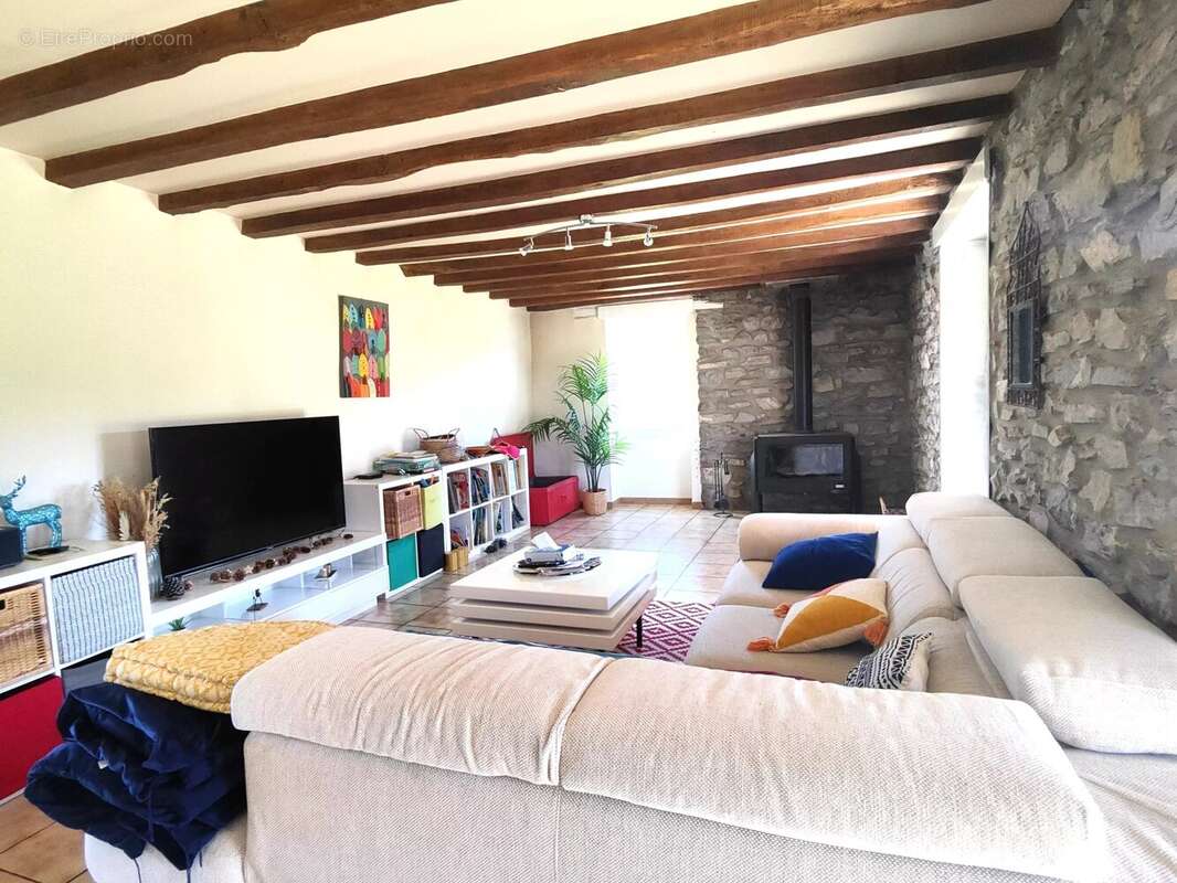 Maison à ARRAST-LARREBIEU