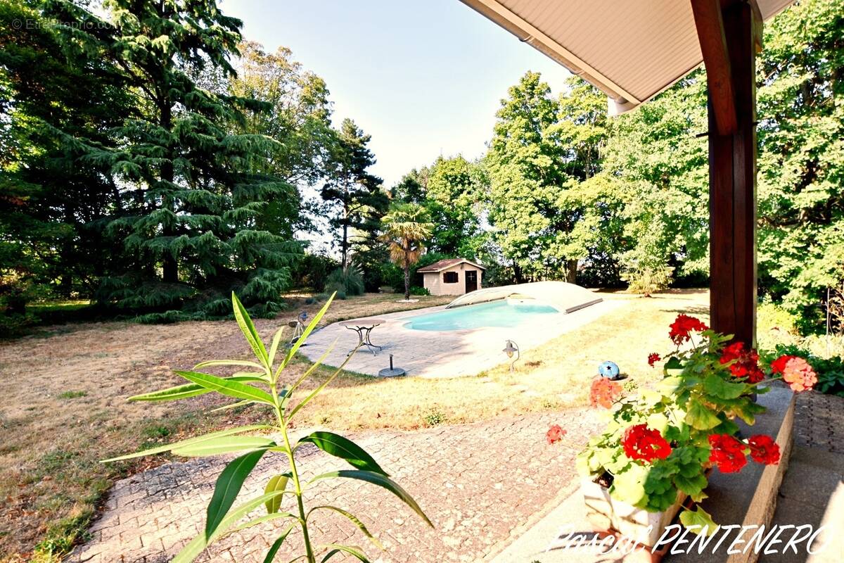 Maison à SOUCIEU-EN-JARREST
