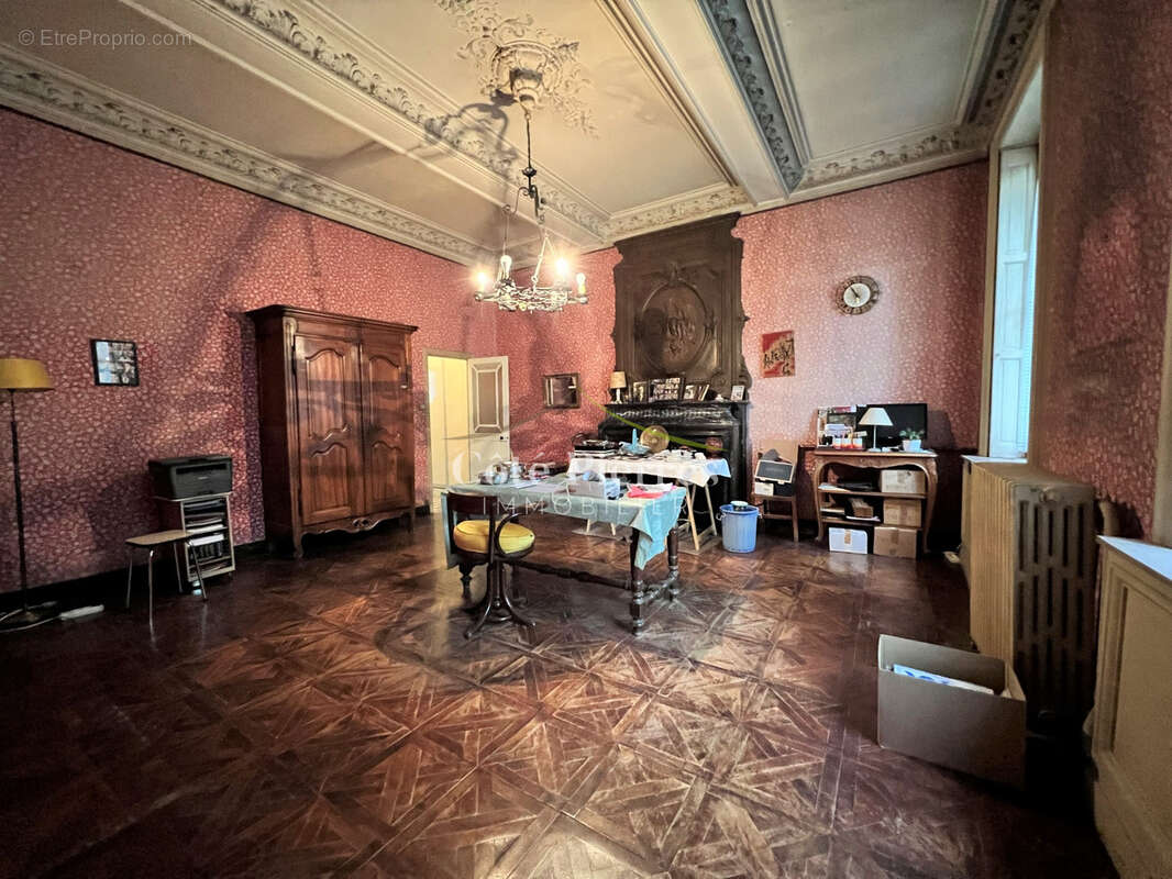 Maison à NIMES