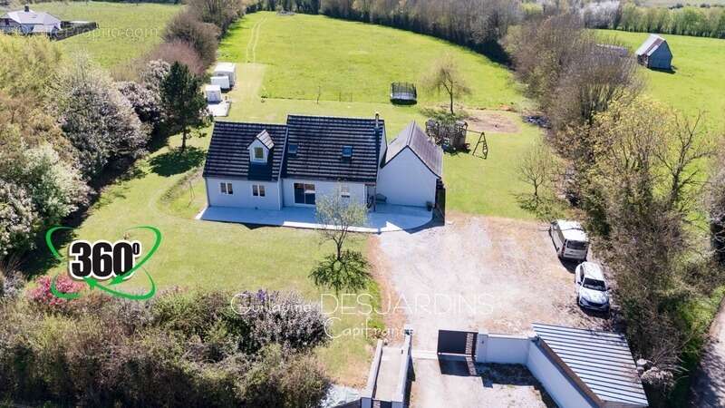 Maison à AUBRY-LE-PANTHOU