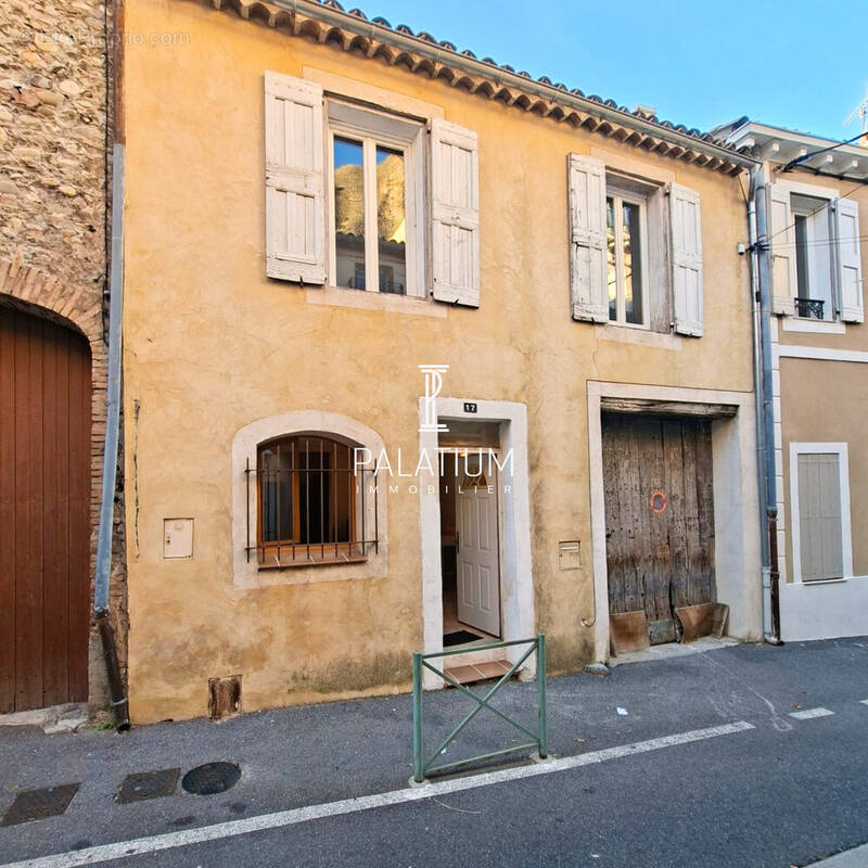 Maison à LES MEES