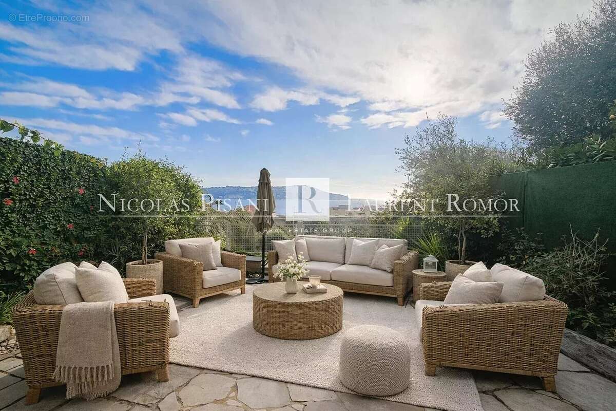 Appartement à VILLEFRANCHE-SUR-MER