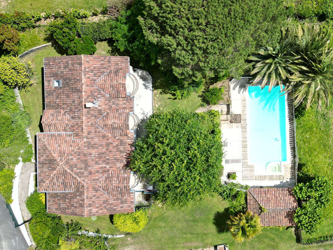 Maison à ARBONNE