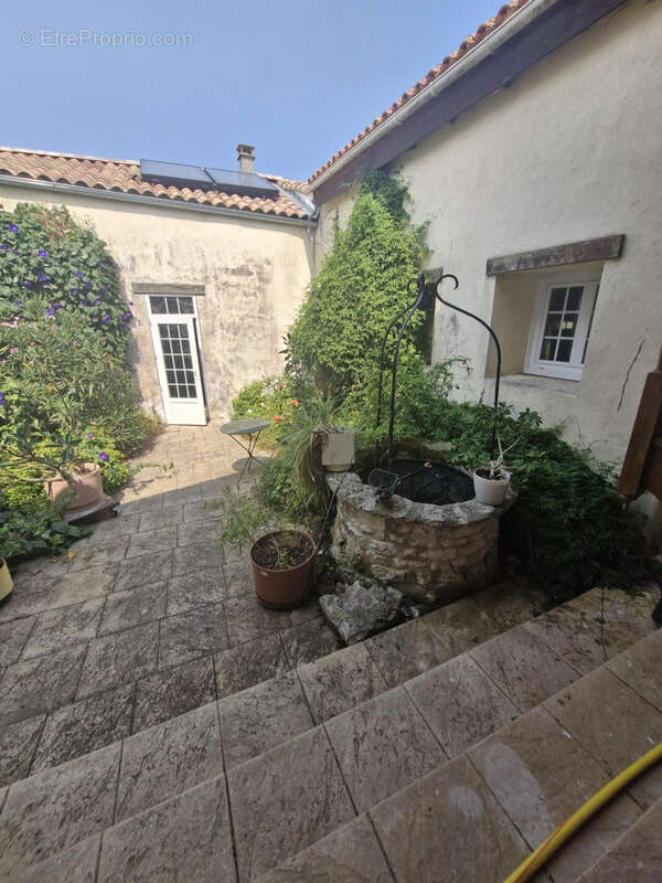 Maison à ARCES