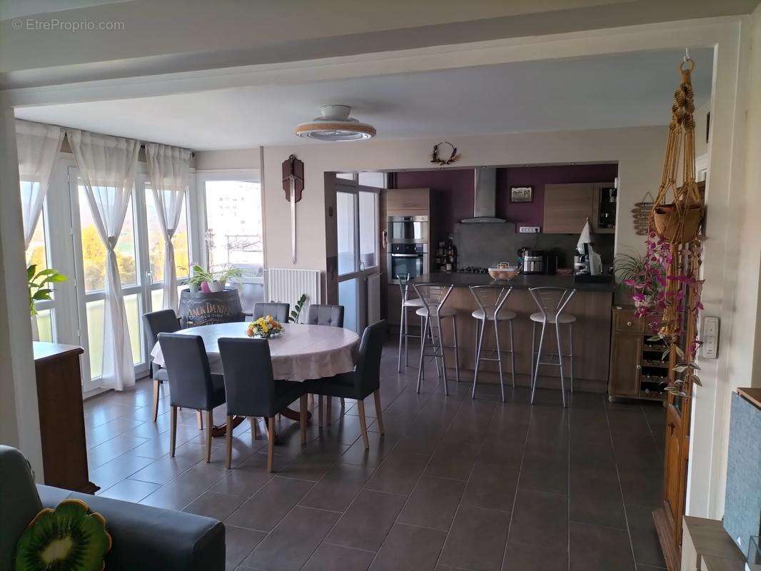 Appartement à VILLARS