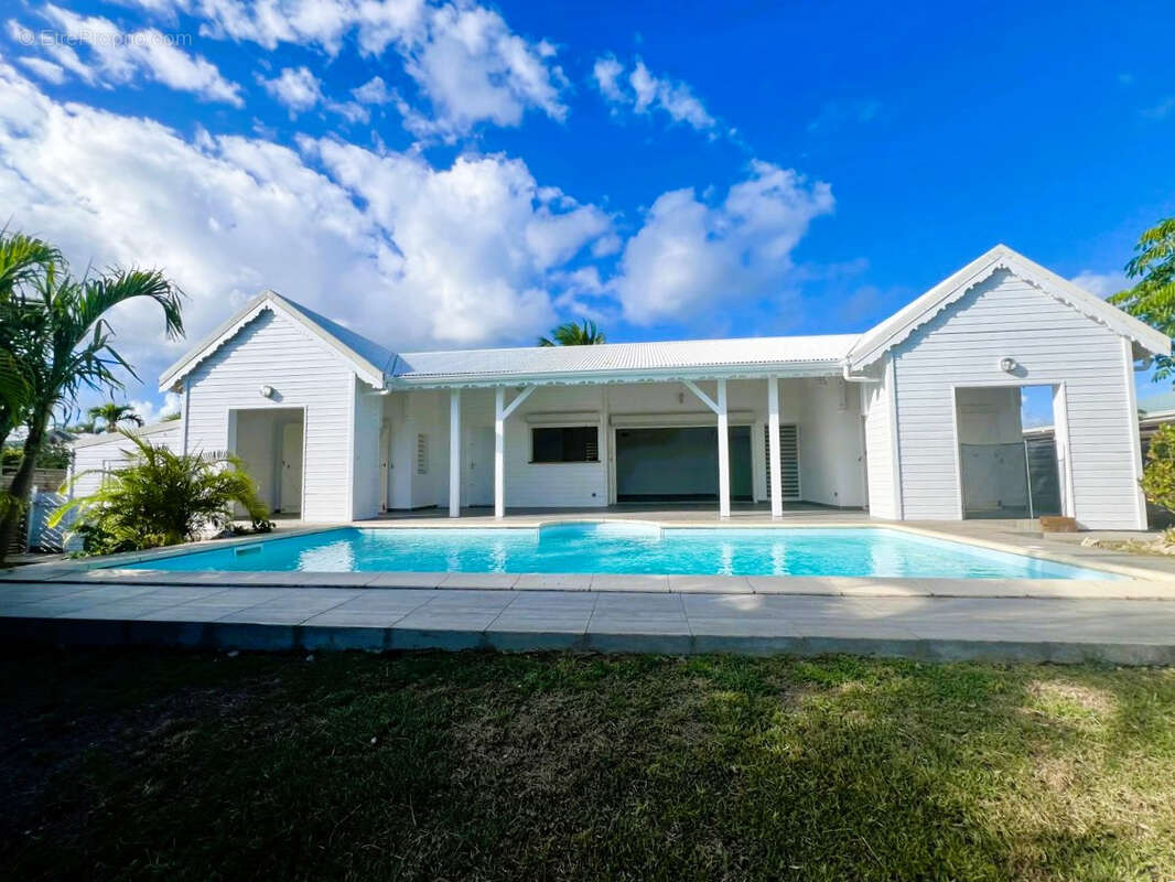 Maison à SAINT-FRANCOIS