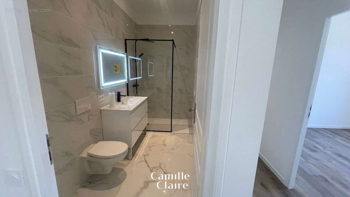 Appartement T4 92 m2 refait à neuf - photo 10