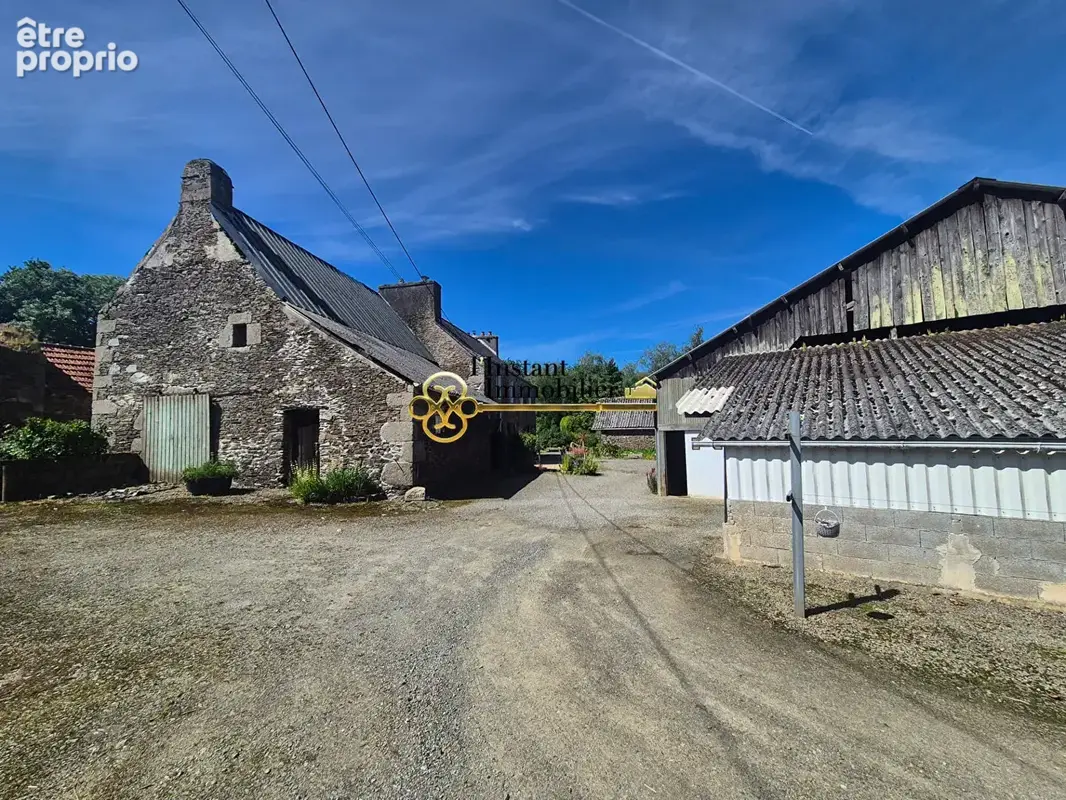 Maison de caractère en pierre et bâtiments - photo 2
