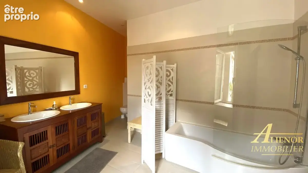 Maison de caractère en pierre avec grange - Bourdeilles 24310 - photo 11