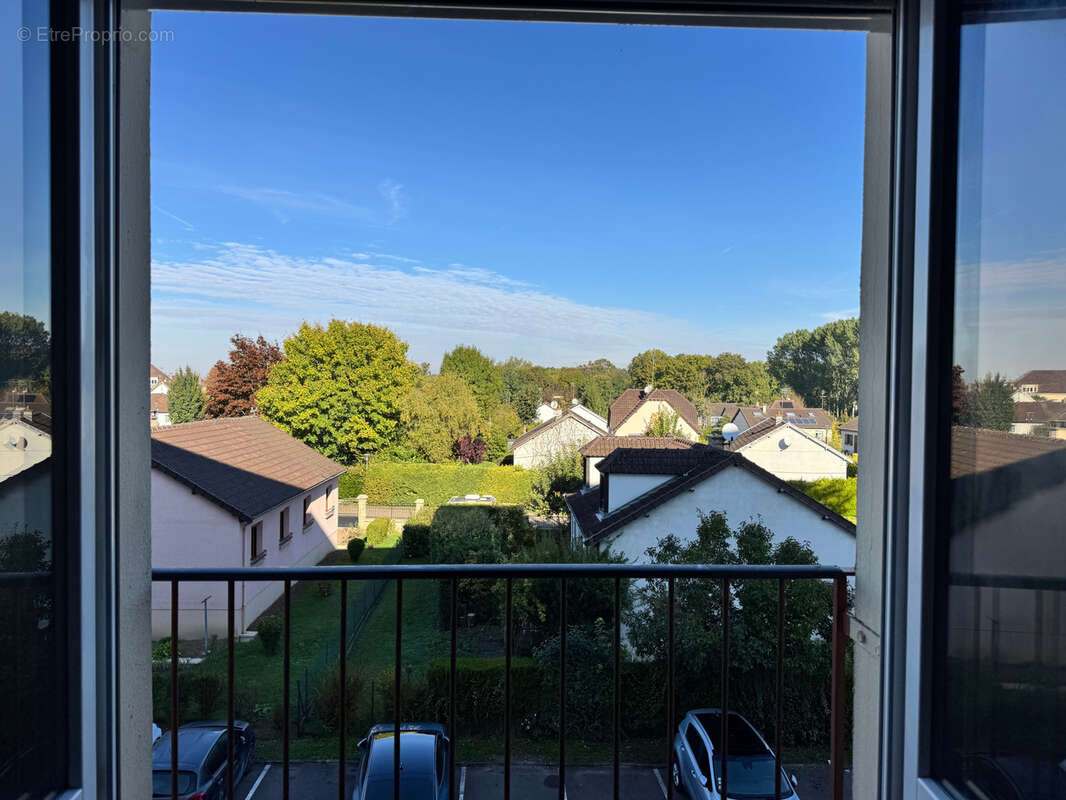 Appartement à LA CHAPELLE-SAINT-LUC