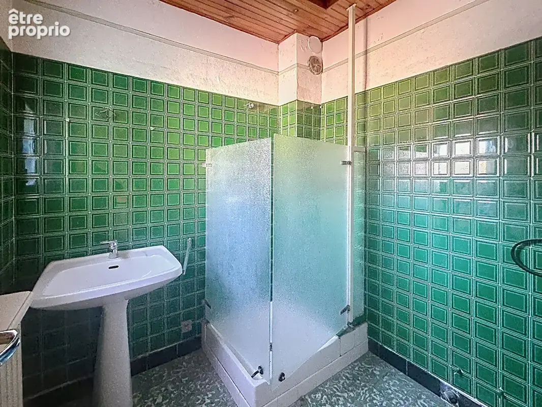 SORGUES - Maison 112m2, 3ch+dépendance, sur jardin 300m2 - photo 11