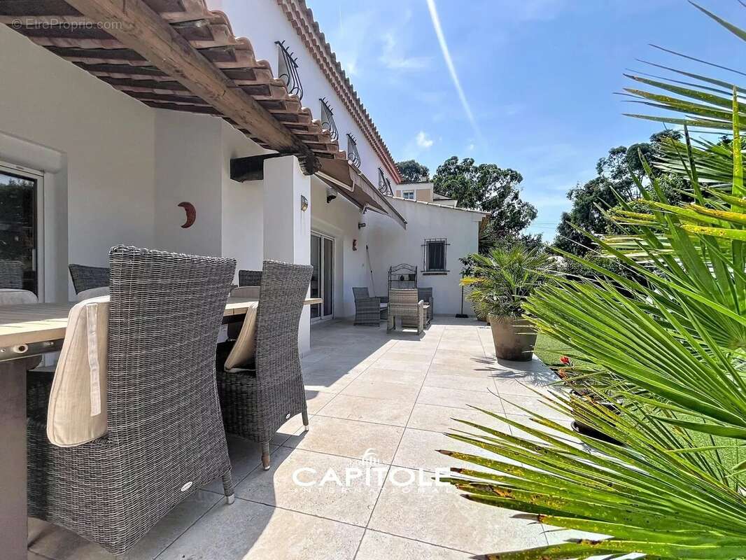 Maison à ANTIBES