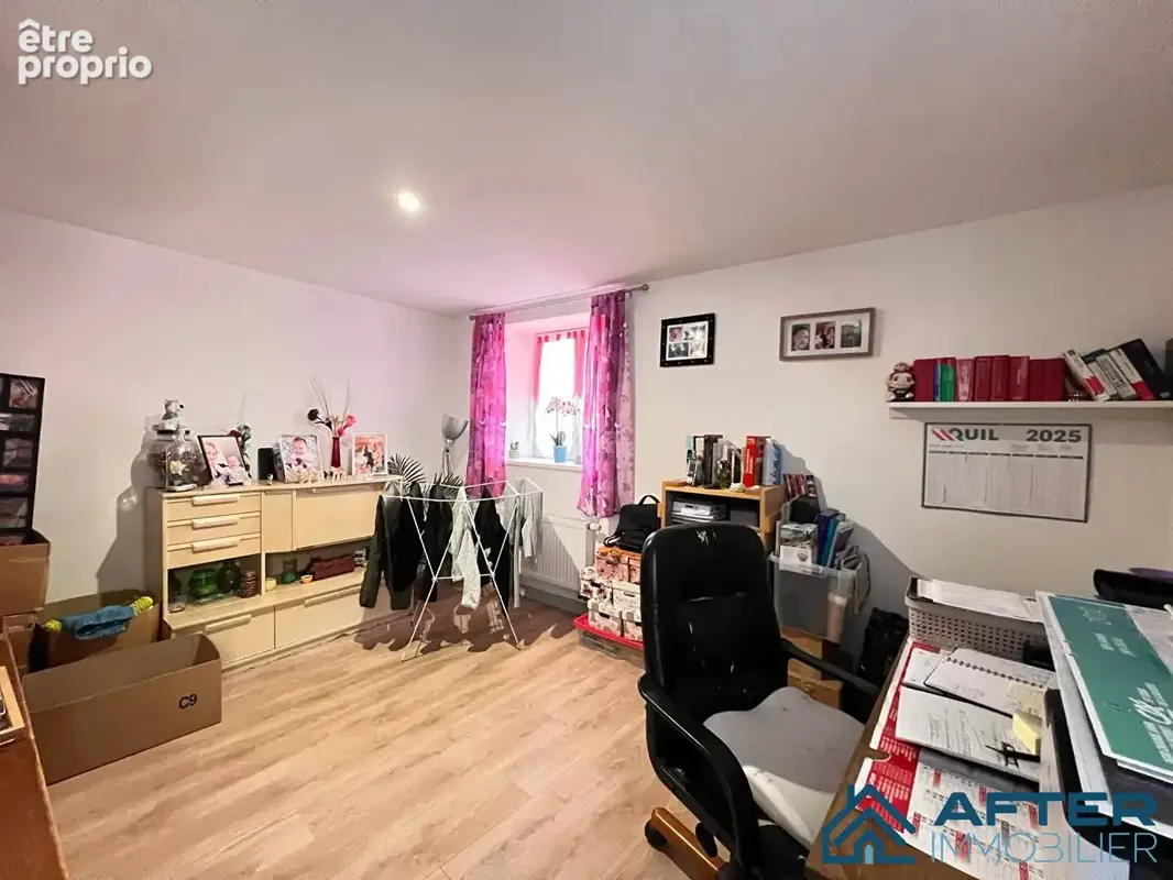 Appartement 242 m² à Maizieres-Les-Vic  - photo 9