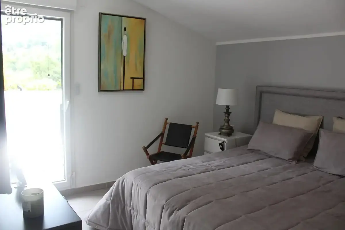 GRASSE SUD, superbe villa- appartement récent - photo 13