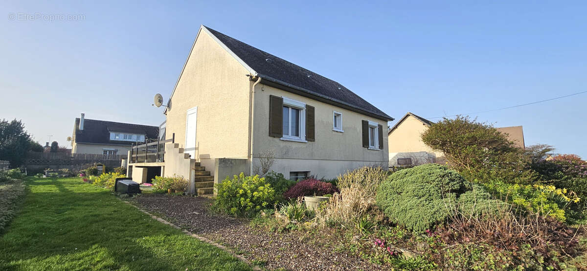 Maison à VIERVILLE-SUR-MER