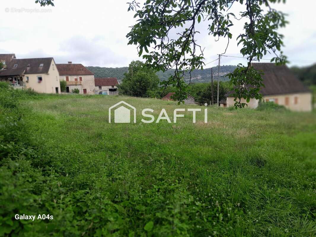Terrain 1920 m² à Lacave  - photo 2