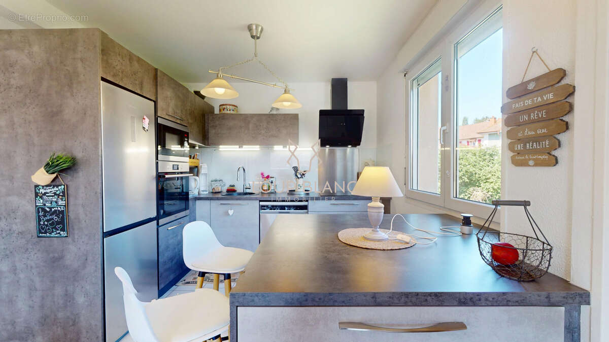 Appartement à SELONCOURT