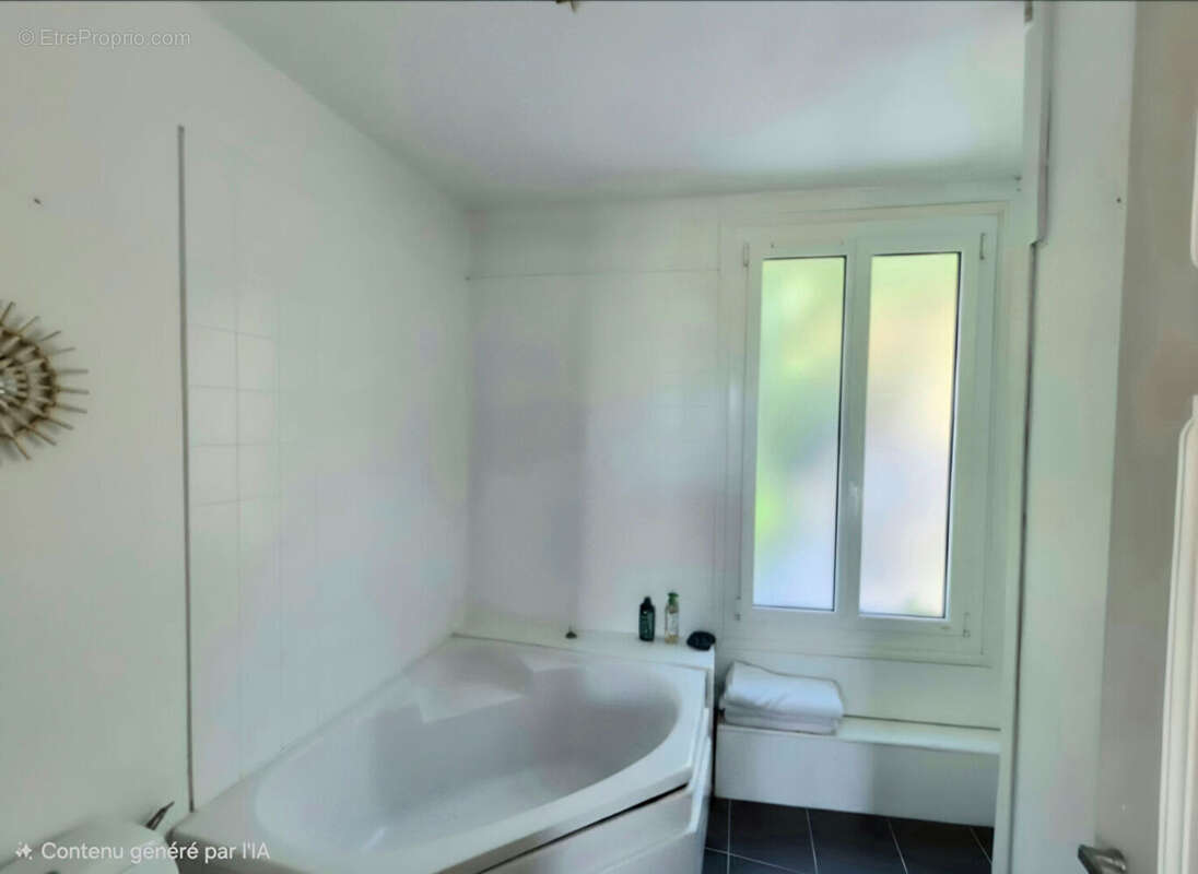 LE HAVRE LES ORMEAUX - Maison de caractère Art Déco - 3 chambres - Terrasses Sud - Vue dégagée - photo 8