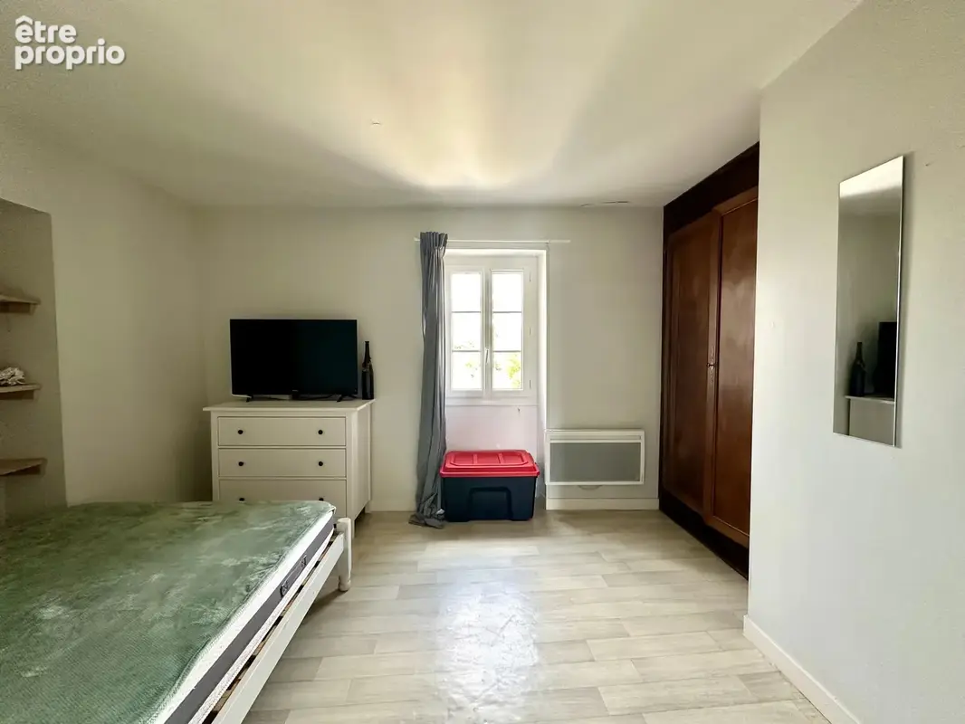 Maison de village bien présentée et bien entretenue, située dans une bastide prisée. - photo 14